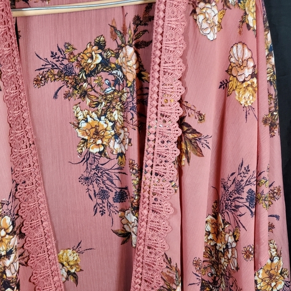 Sheer Cover Up, Jacket - Picture 3 of 4